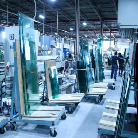 Reliable glass manufacturing from All Team Glass & Mirror Ltd. in Woodbridge, Ontario.