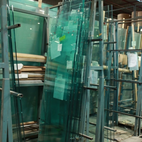 The best custom glass shower doors from All Team Glass & Mirror Ltd. in Woodbridge, Ontario.