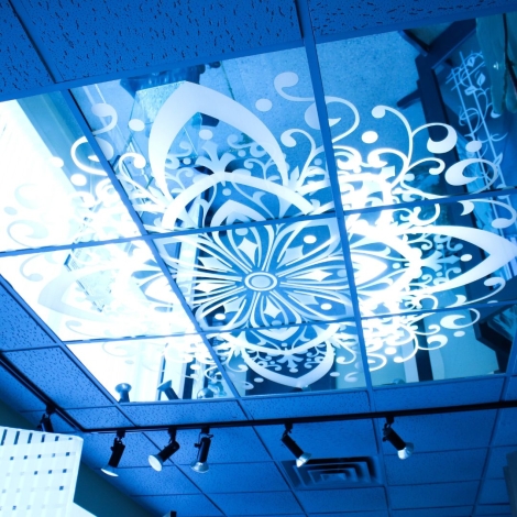 Custom glass etching from All Team Glass & Mirror Ltd. in Woodbridge, Ontario.